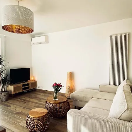 2p Moderne Avec Terrasse Et Vue Apartamento *