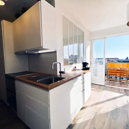 2p Moderne Avec Terrasse Et Vue Apartamento *